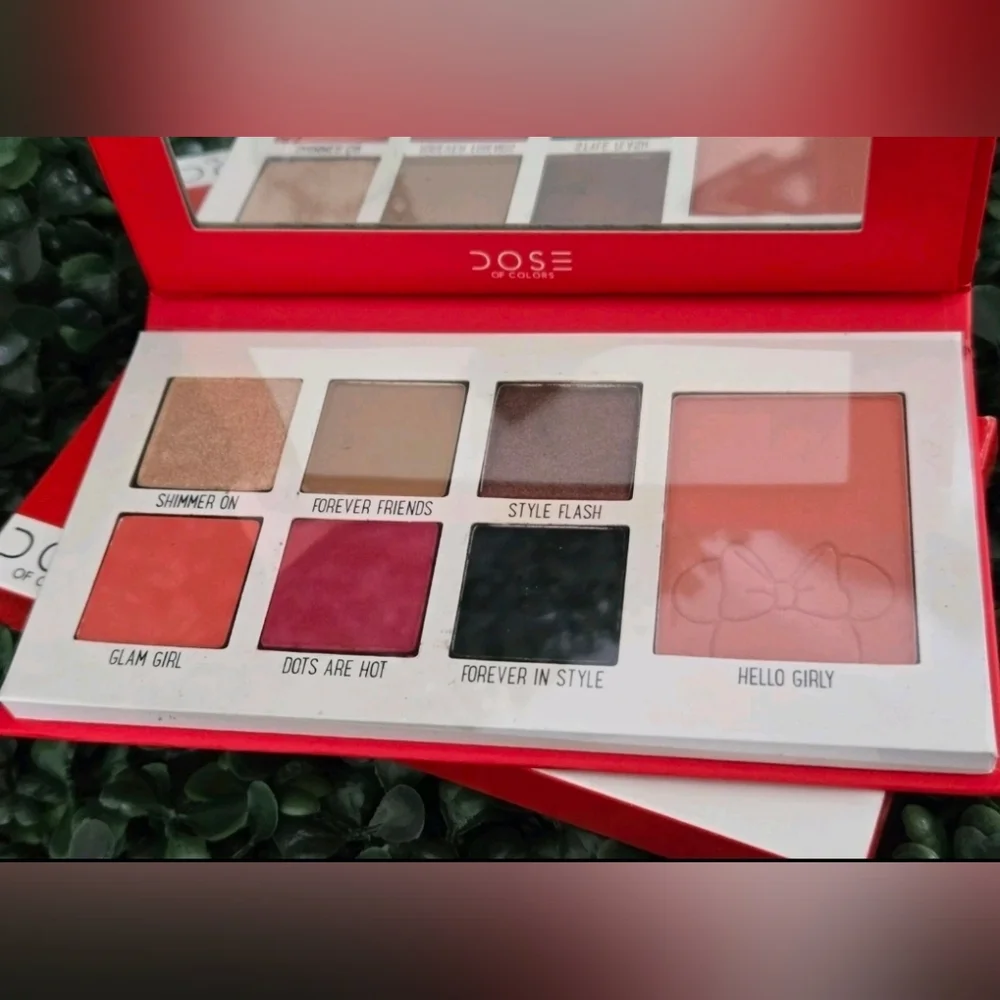 Dose Of Colors X Disney Minnie Mouse Eyeshadow Palette & Blush Limited Edition